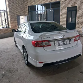 Toyota Corolla 2012