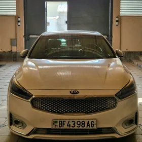 Kia Cadenza 2018