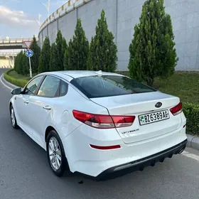 Kia Optima 2019