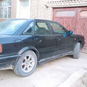 Audi 80 zapjas ucin