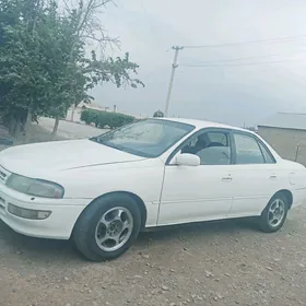 Toyota Carina 1995