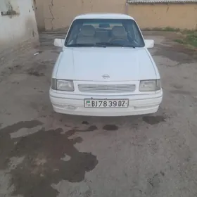 Opel Corsa 1990