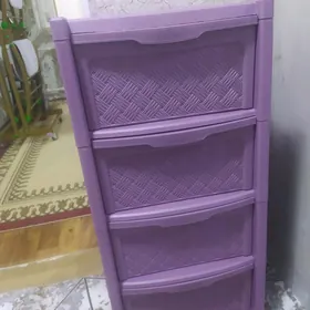 комод