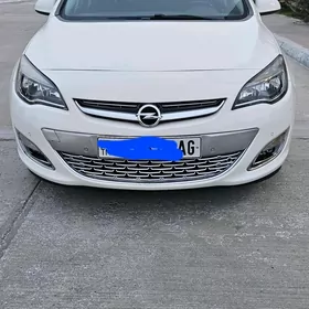 Opel Astra 2014