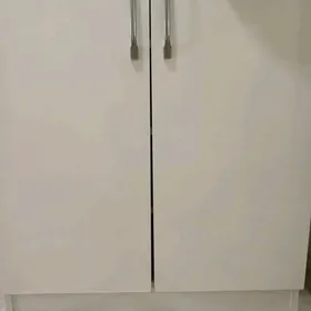 Kowuş goyulyan şkaf