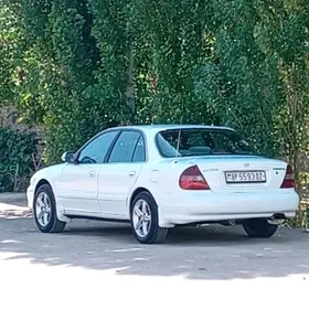 Hyundai Sonata 1996