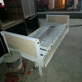 MEBEL SPALNY