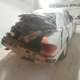 Mercedes-Benz E320 1999