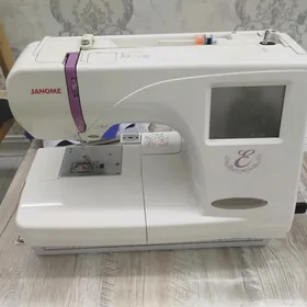 Janome E 350 Alyas.
