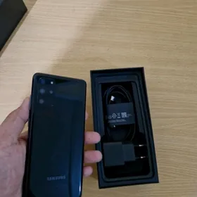 Samsung s20+
