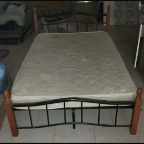 спальный кровать