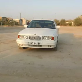 BMW 525 1990