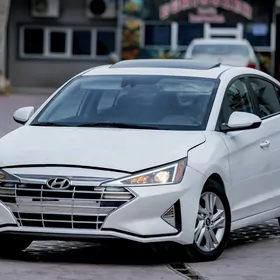 Hyundai Elantra 2020