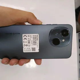 Tecno Spark