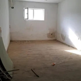 Гуртлы Подвал 110m2