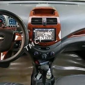 Chevrolet Spark 2012