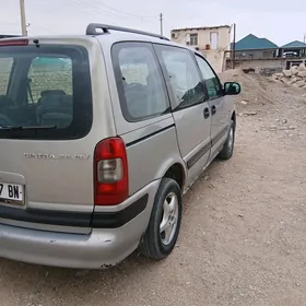 Opel Sintra 1999