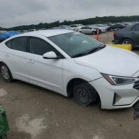 Hyundai Elantra 2020