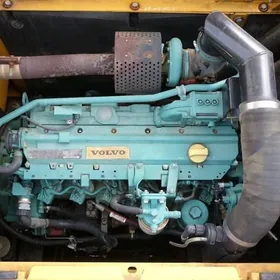 Volvo 210 ekskavatoryn matory