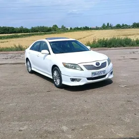 Toyota Camry 2010