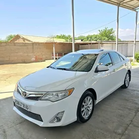 Toyota Camry 2013