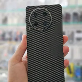 Tehno Camon 30