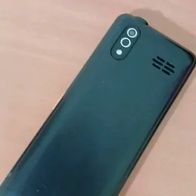 m128 maxfon telefon