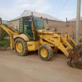 Komatsu 830E-AC 2004