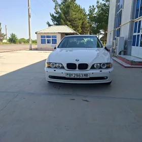 BMW E39 2001