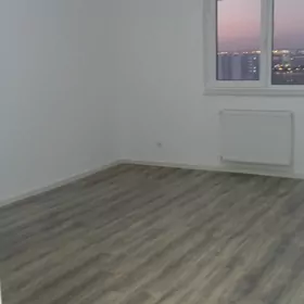 MIR 8 TÀZE