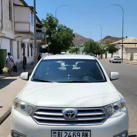Toyota Highlander 2012