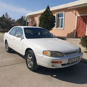 Toyota Camry 1993