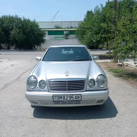Mercedes-Benz E500 1998