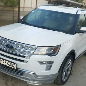 Ford Explorer 2019
