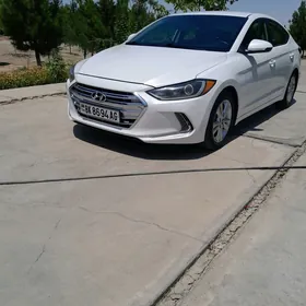 Hyundai Elantra 2018