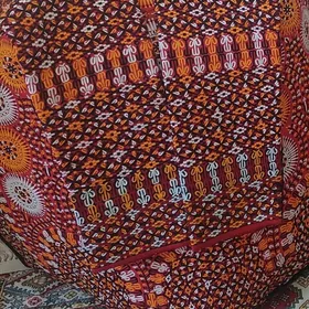 gyzyl kurte