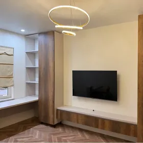 LUX, МИР 1 , 1 комн в 2, 47 кв
