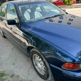 BMW E39 1998