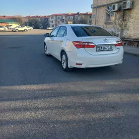 Toyota Corolla 2015