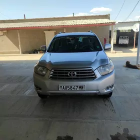 Toyota Highlander 2010
