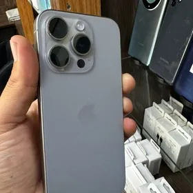 iPhone 15 pro 128 gb