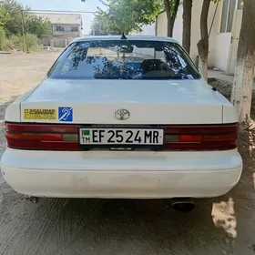 Toyota Windom 1992