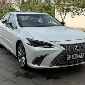 Lexus ES 350 2021