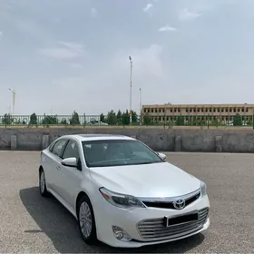 Toyota Avalon 2013