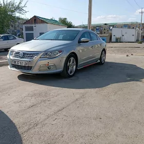 Volkswagen CC 2010