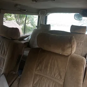 Toyota Hiace 1987
