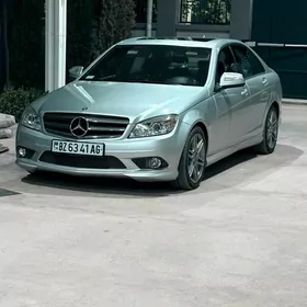 Mercedes-Benz C350 2008