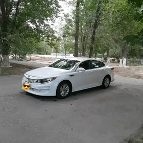 Kia Optima 2019