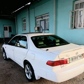 Toyota Camry 1998