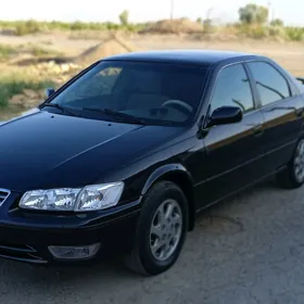 Toyota Camry 2000